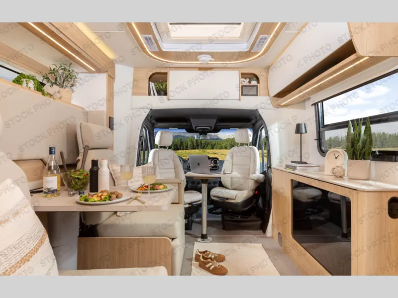 2027 Leisure Travel Unity 24MBL - Photo 3