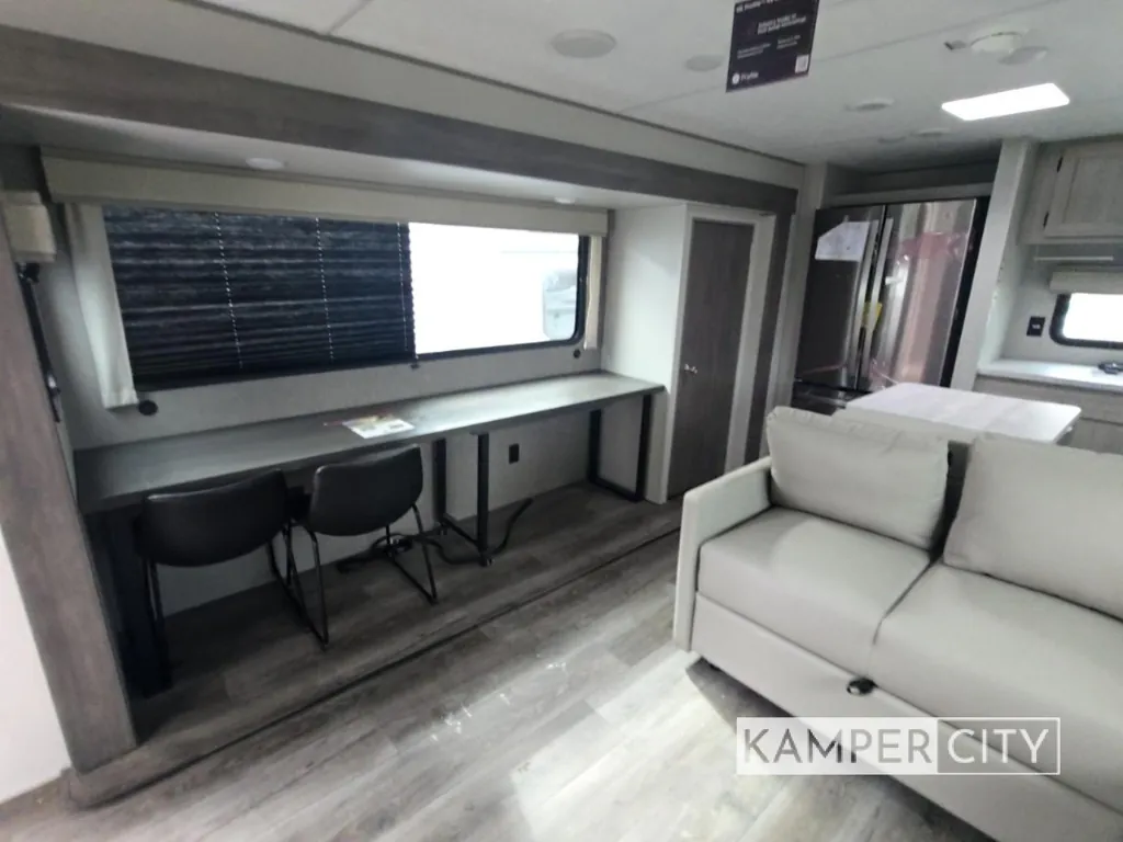2025 Coachmen Catalina Legacy Edition 323MAZE, Photos photo 20