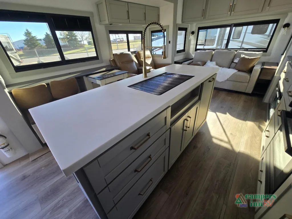 2026 Brinkley Model Z 3600, Photos photo 20