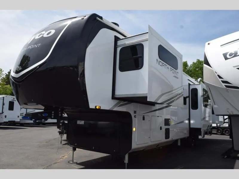 2026 Jayco North Point 395DSDB - Photo 3