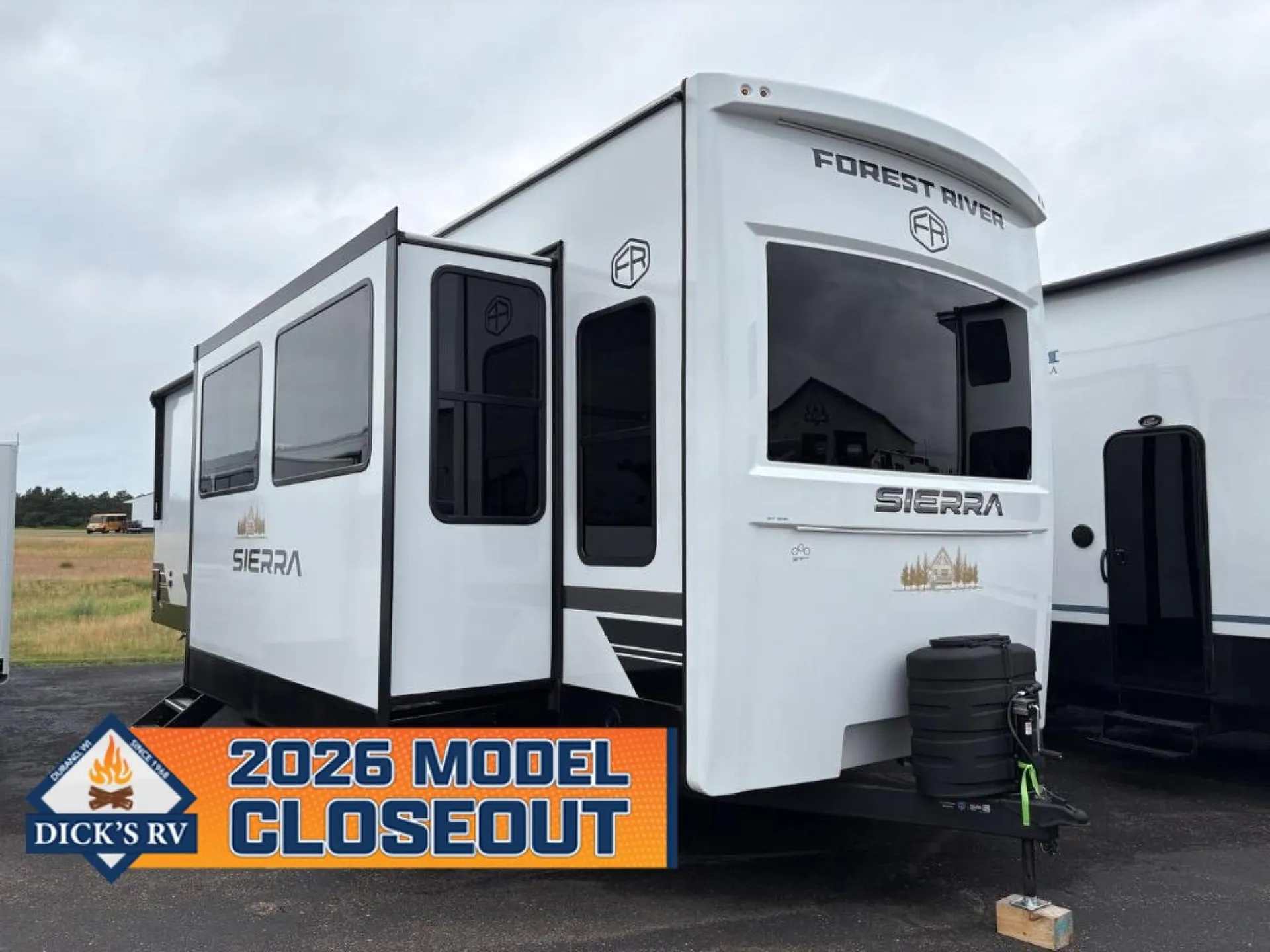 2026 Forest River Sierra Destination Trailers 389HBFL