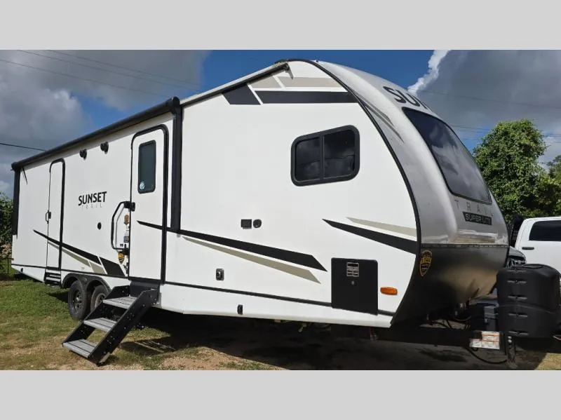 2022 CrossRoads RV Sunset Trail 269FK - Photo 2