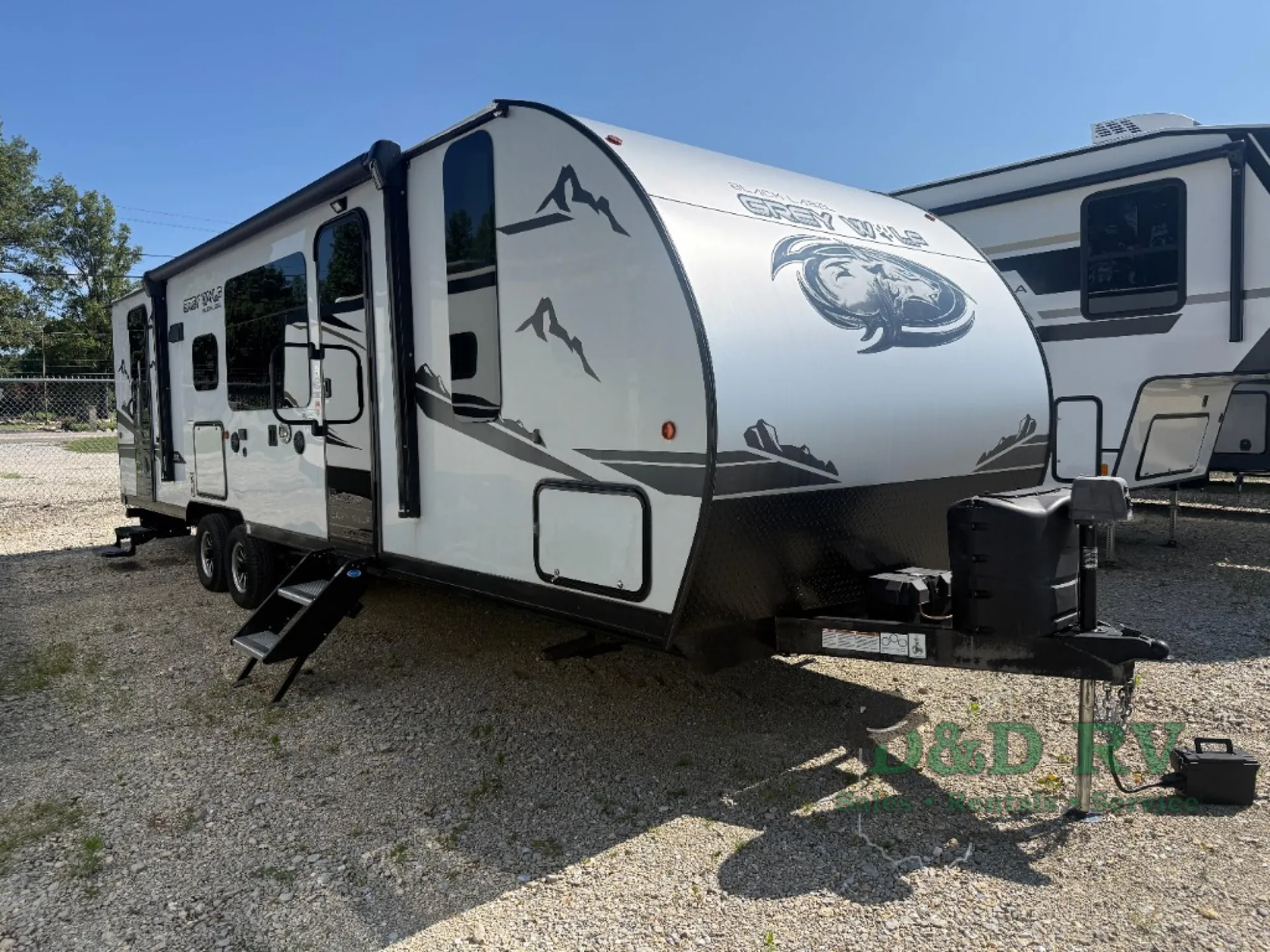 2022 Forest River Cherokee Grey Wolf Black Label 26BRBBL - Photo 2