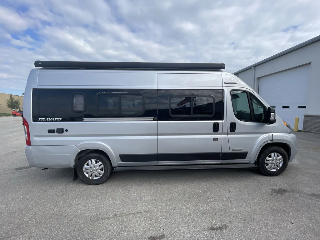 2022 Winnebago Travato 59KL, Photos photo 5