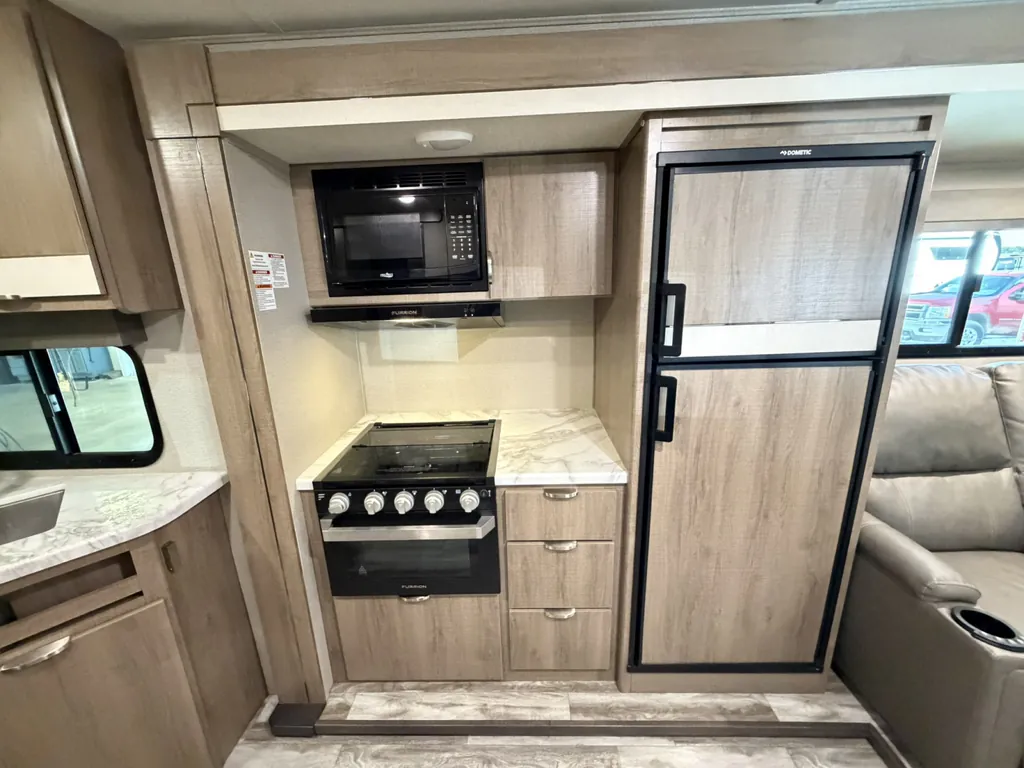 2021 Grand Design Imagine XLS 22MLE, Photos photo 21