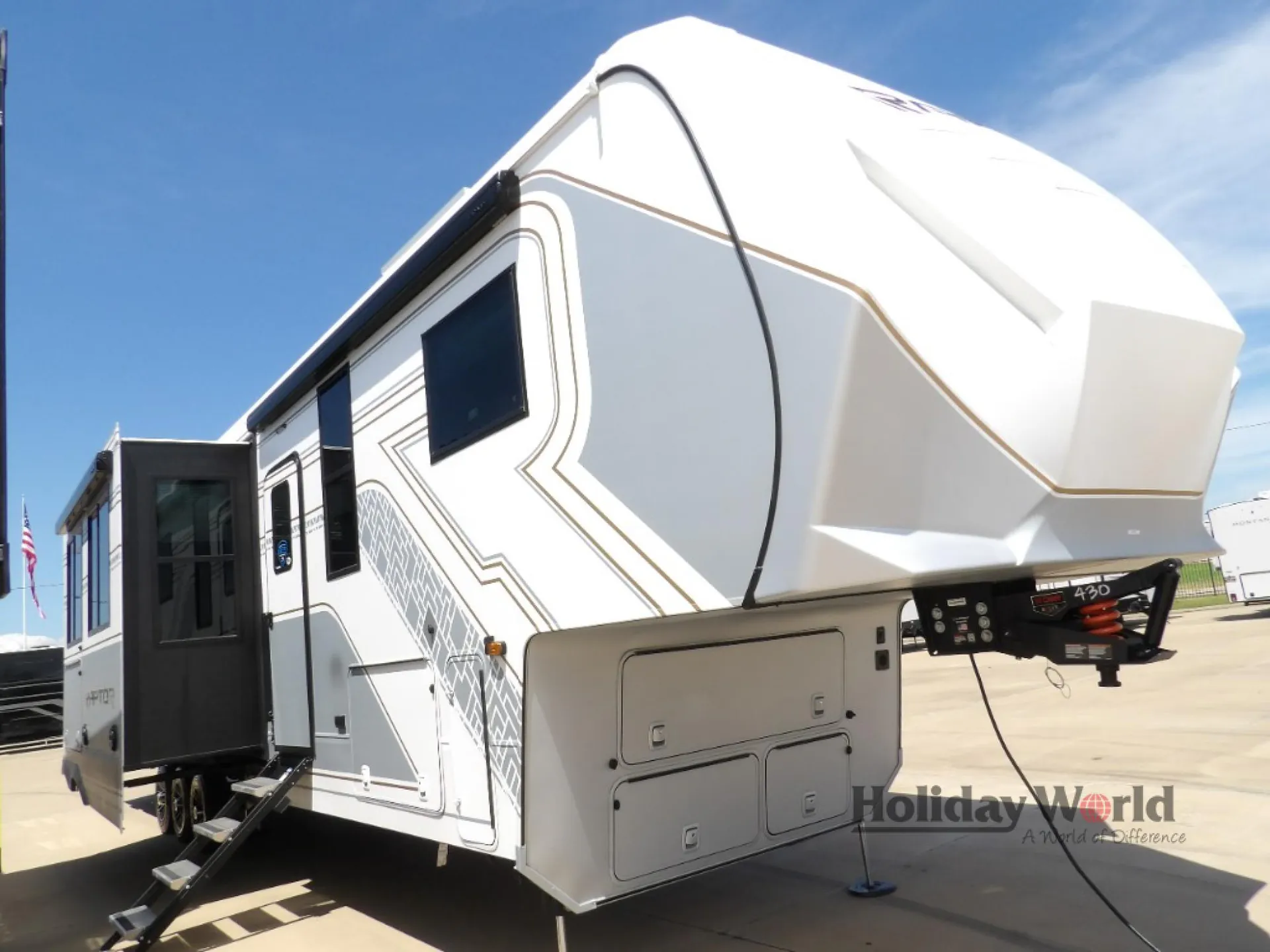 2025 Keystone Raptor 428 - Photo 2