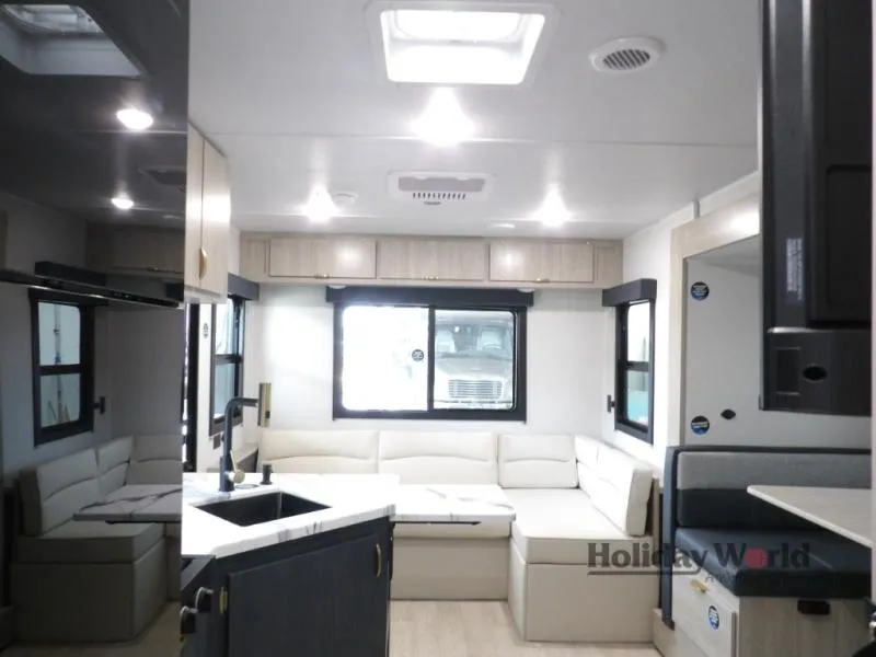 2026 East to West Acclaim 2550DS - Photo 3