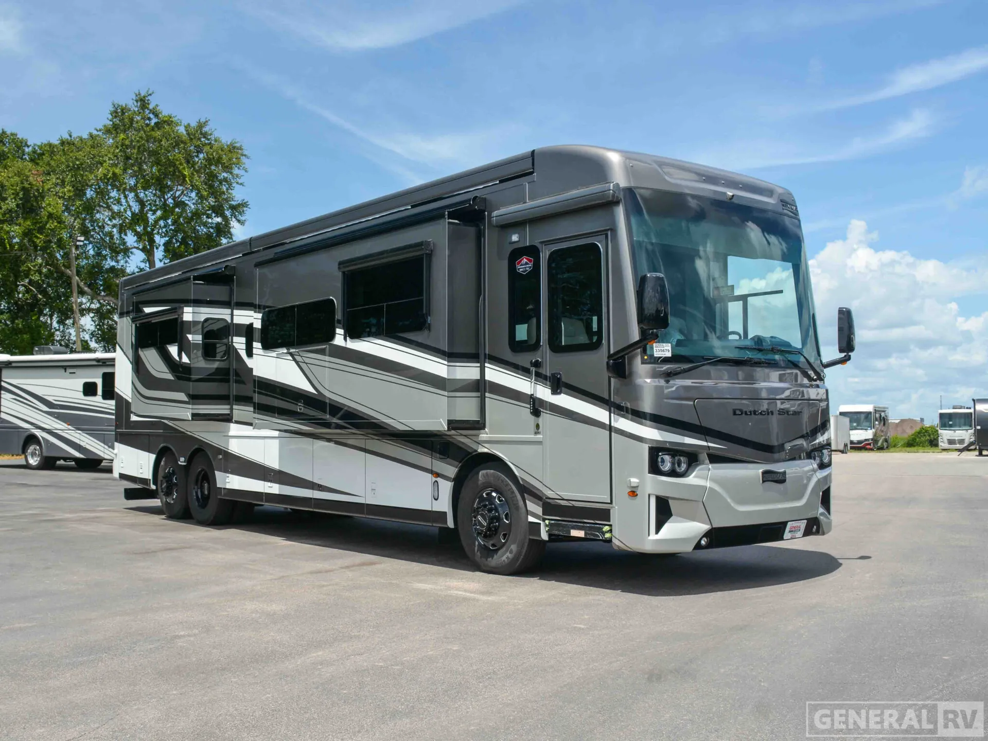 2026 Newmar Dutch Star 4081 - Photo 2