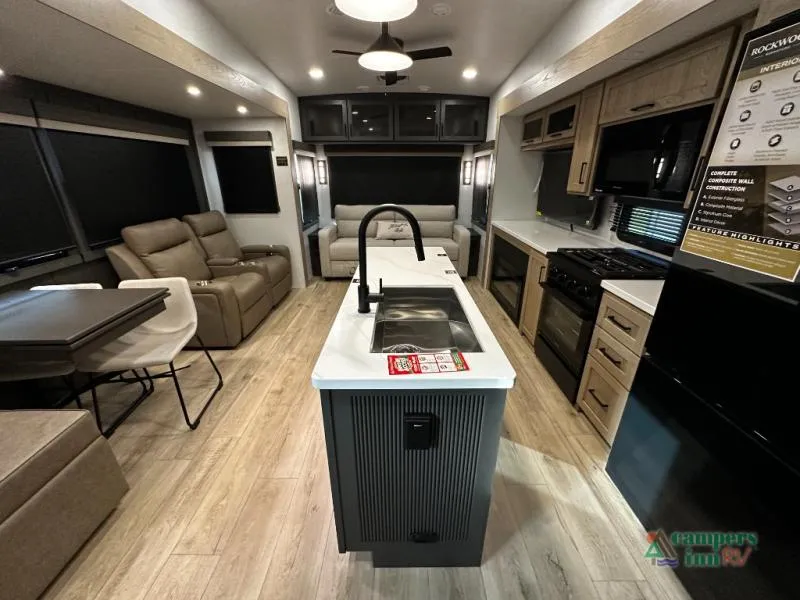 2026 Forest River Rockwood Signature 361RL - Photo 4