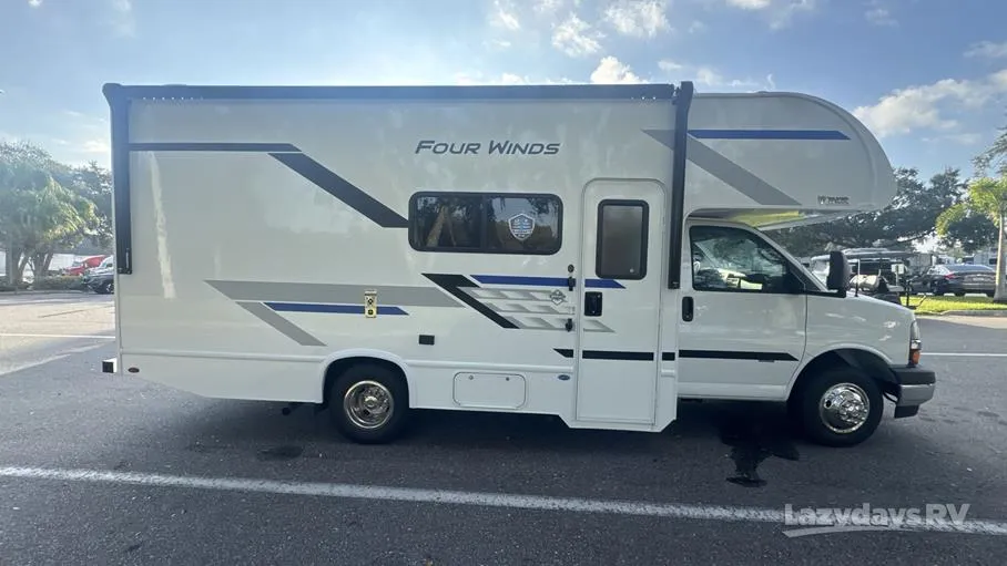 2026 Thor Motor Coach Four Winds 22Z - Photo 3