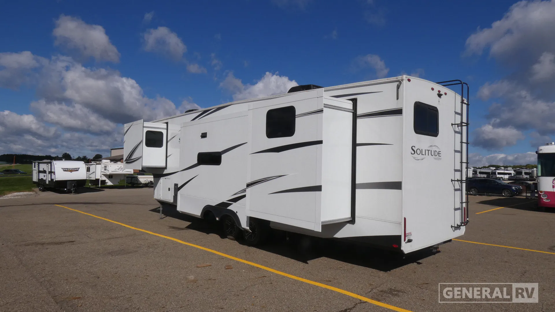 2023 Grand Design Solitude S-Class 3740BH - Photo 4