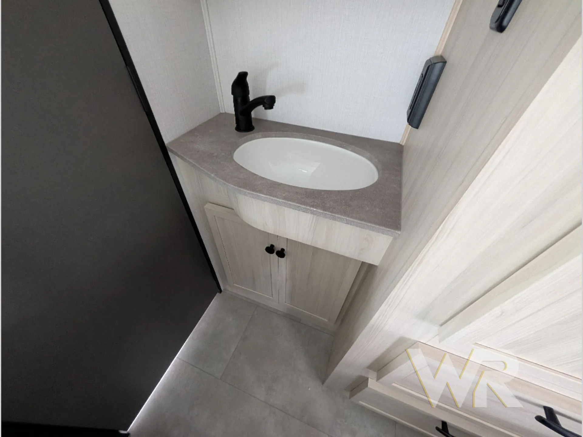 2027 Forest River Sunseeker LE 2350LE — Photo 5