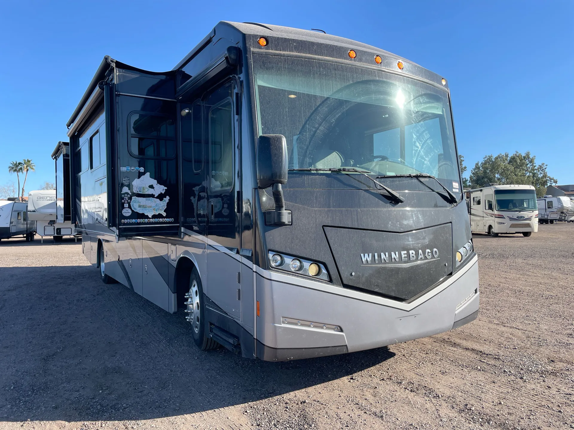 2016 Winnebago Forza 36G - Photo 2