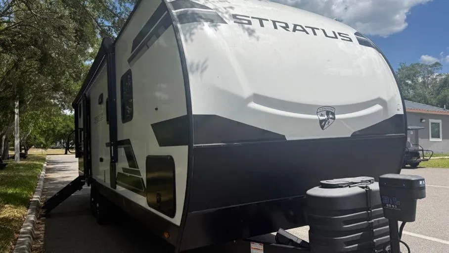2025 Venture RV Stratus SR281VBH - Photo 2