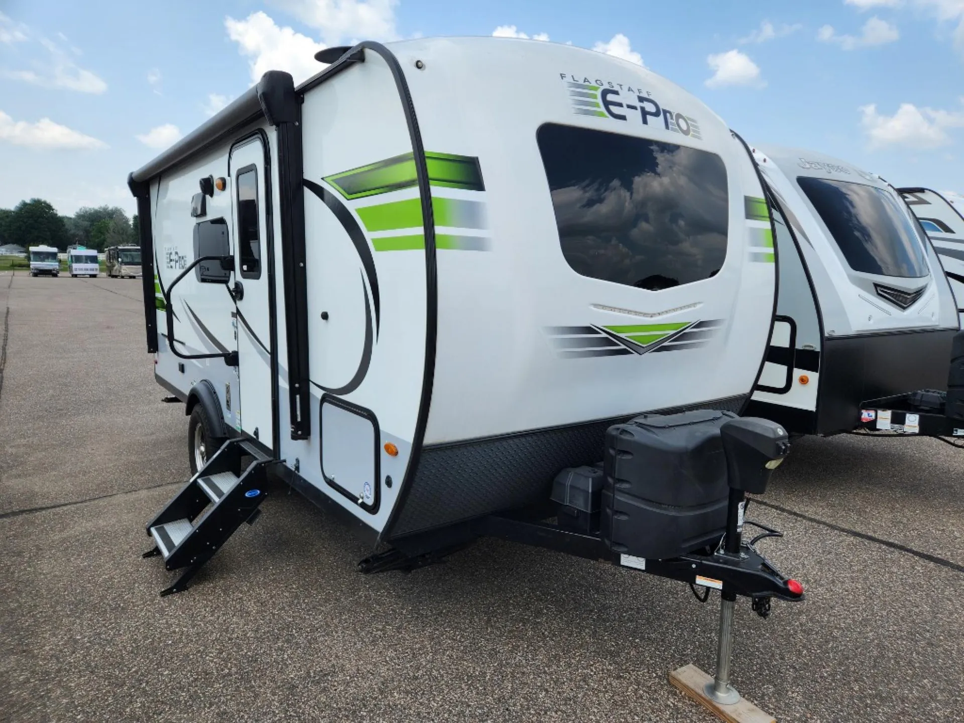 2021 Forest River RV Flagstaff E-Pro 19BH - Photo 2