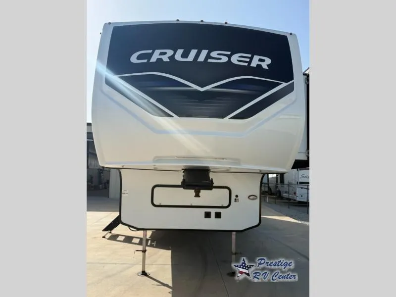 2024 CrossRoads RV Cruiser Aire 36BL - Photo 2
