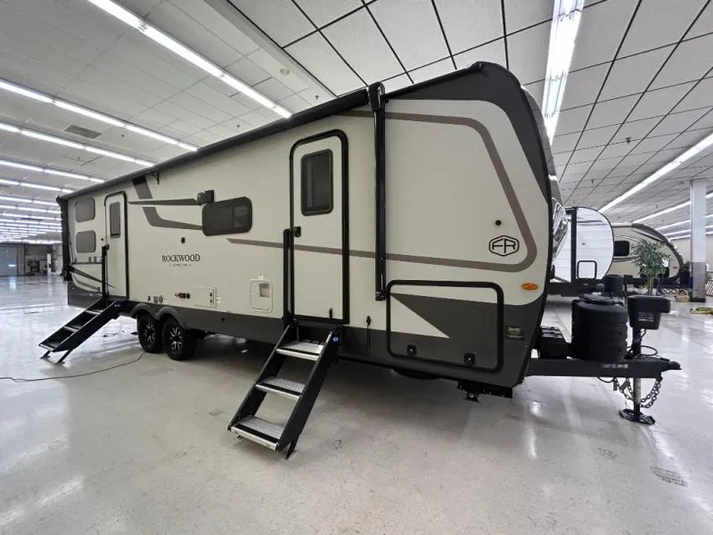 2027 Forest River Rockwood Ultra Lite 2706BH - Photo 2