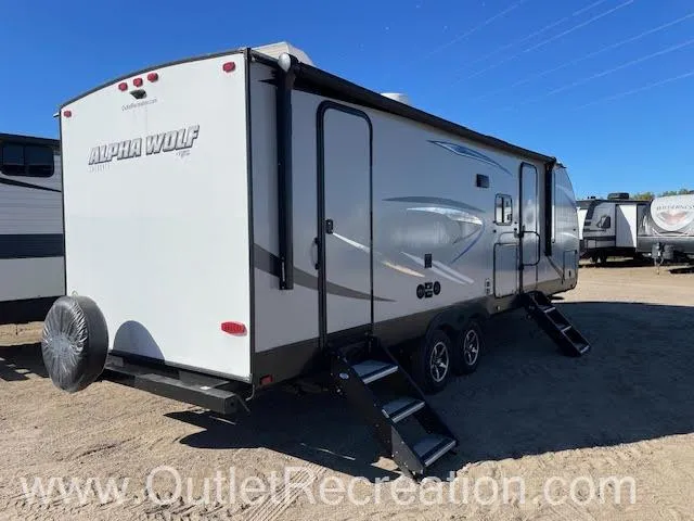 2021 Forest River Cherokee Alpha Wolf 26DBH - Photo 3