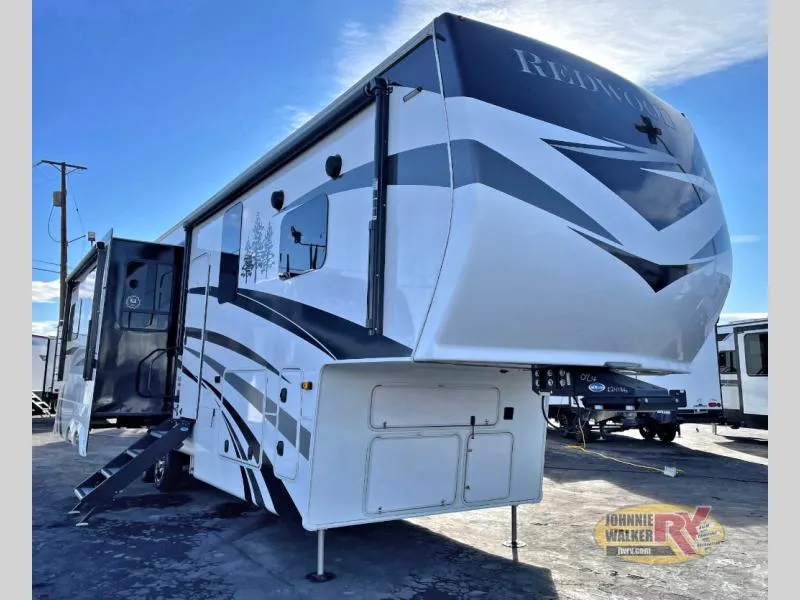 2022 Redwood RV Redwood 3401RL - Main photo