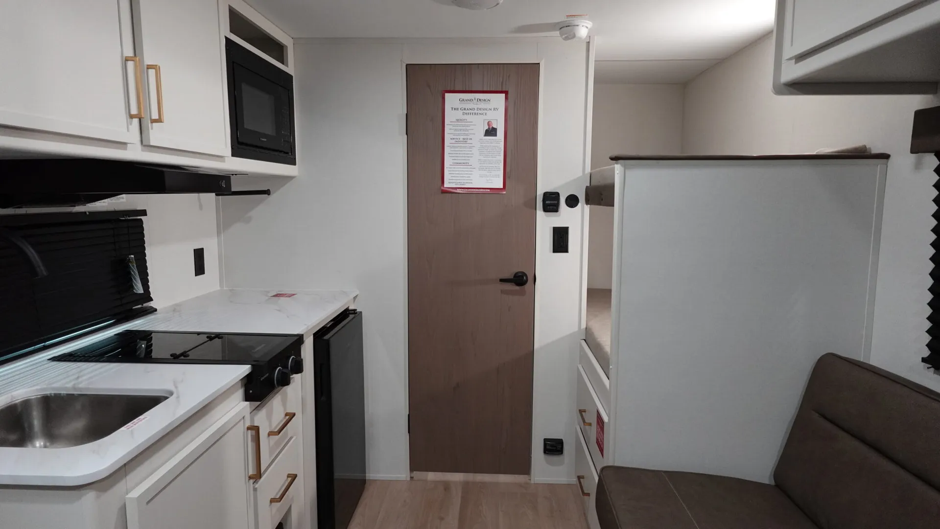 2026 Grand Design Transcend One 151BH - Photo 3
