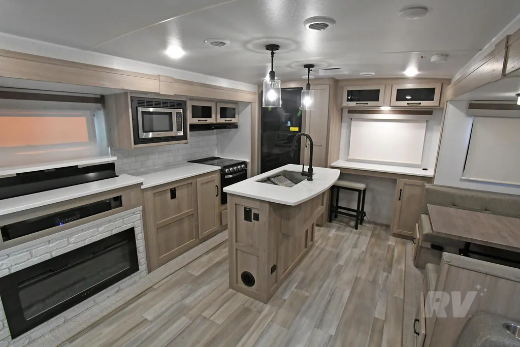 2024 Forest River Rockwood Ultra Lite 2720IK, Photos photo 15