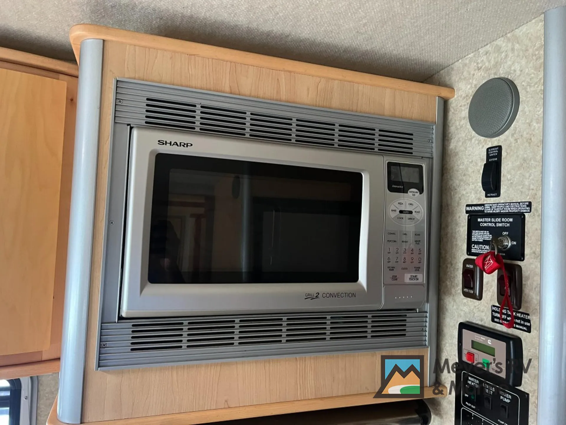 2009 Winnebago View 24J - Photo 3