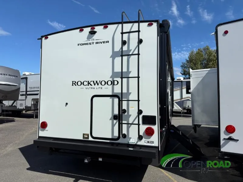 2027 Forest River Rockwood Ultra Lite 2706BH - Photo 3