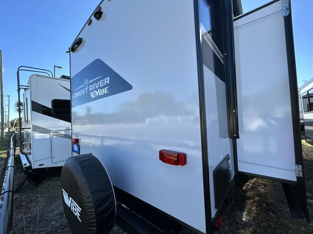 2026 Forest River Vibe 3400XL, Photos photo 7