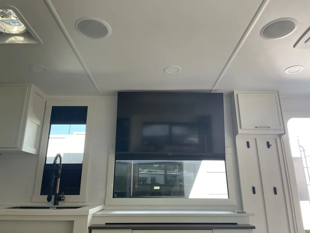 2026 Brinkley Model I 294, Photos photo 6