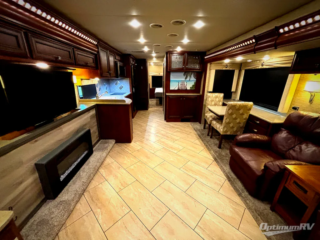2018 Newmar Bay Star 3518, Photos photo 4