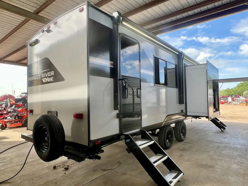 2026 Forest River Vibe Extreme Lite 2500FIK, Photos photo 3
