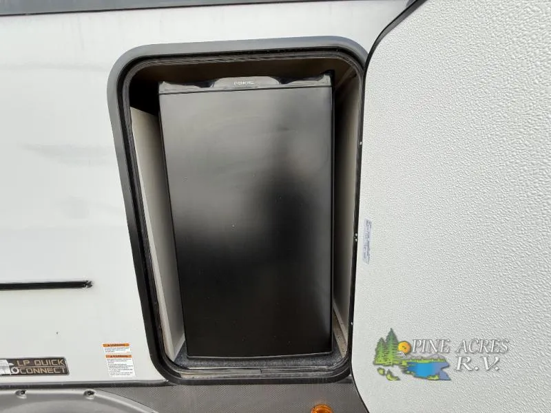 2025 Forest River RV Wildwood Heritage Glen Hyper-Lyte 25BHHL - Photo 4