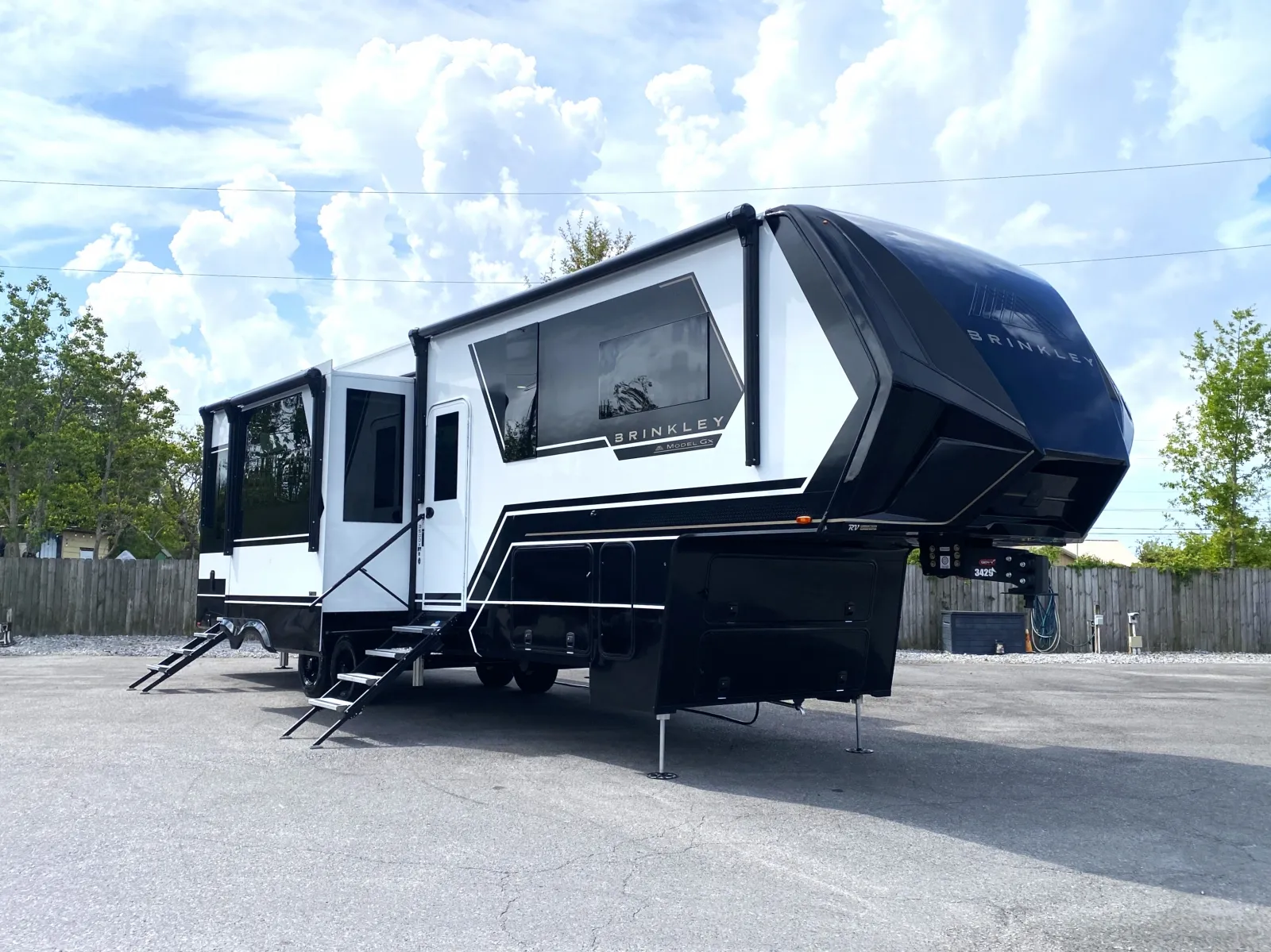 2026 Brinkley Model G 3500 - Photo 2