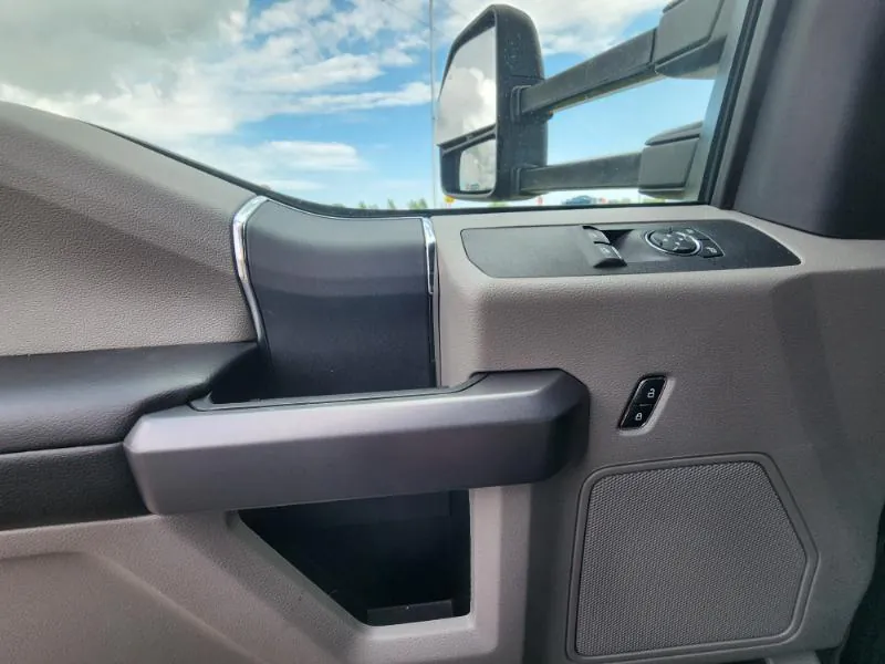 2022 Thor Motor Coach Magnitude Super C XG32, Photos photo 72