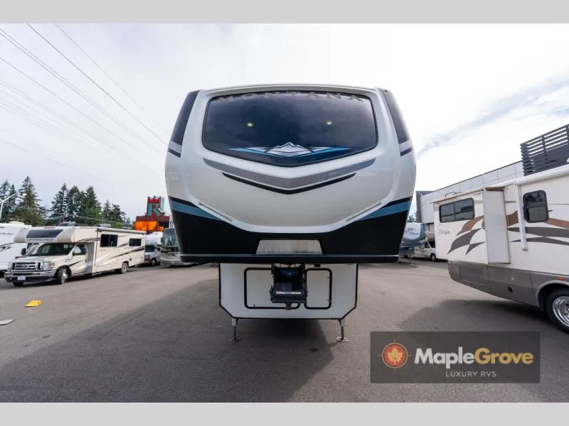2021 Keystone Montana 3760FL - Photo 3