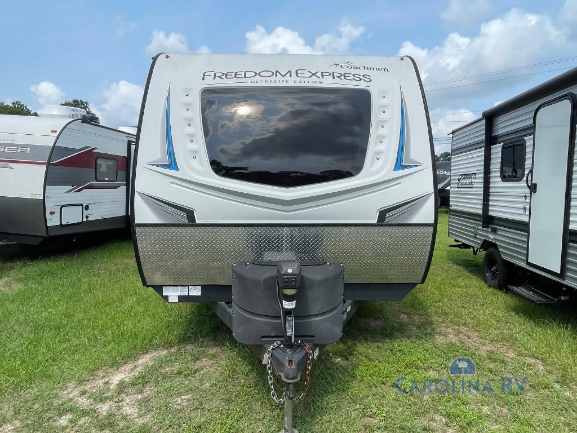 2021 Coachmen Freedom Express Ultra Lite 287BHDS - Photo 3