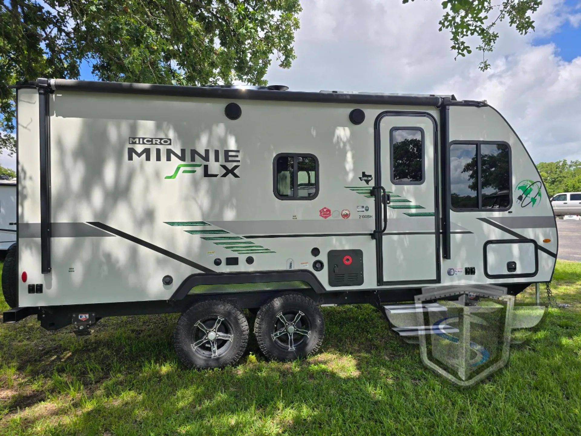 2022 Winnebago Micro Minnie FLX 2100BH - Photo 3