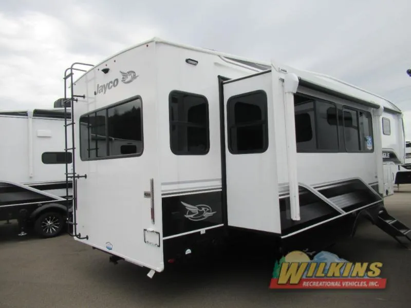 2026 Jayco Eagle 321RSTS - Photo 4