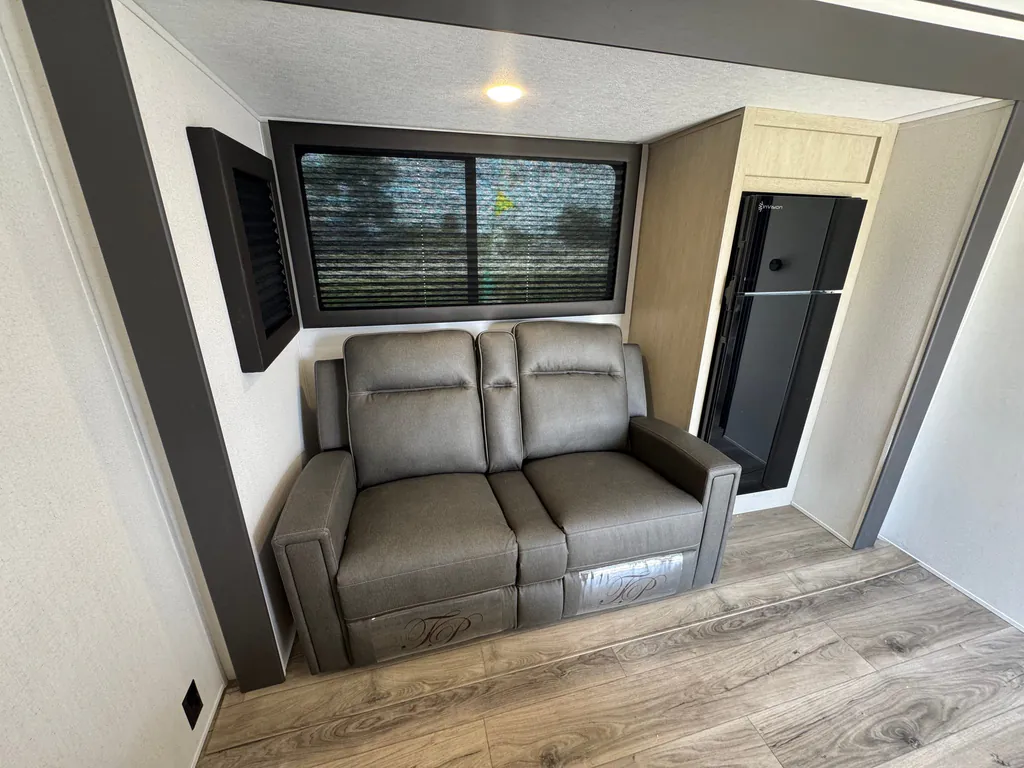 2026 Shasta RVs i-5 Edition 526RBS, Photos photo 25