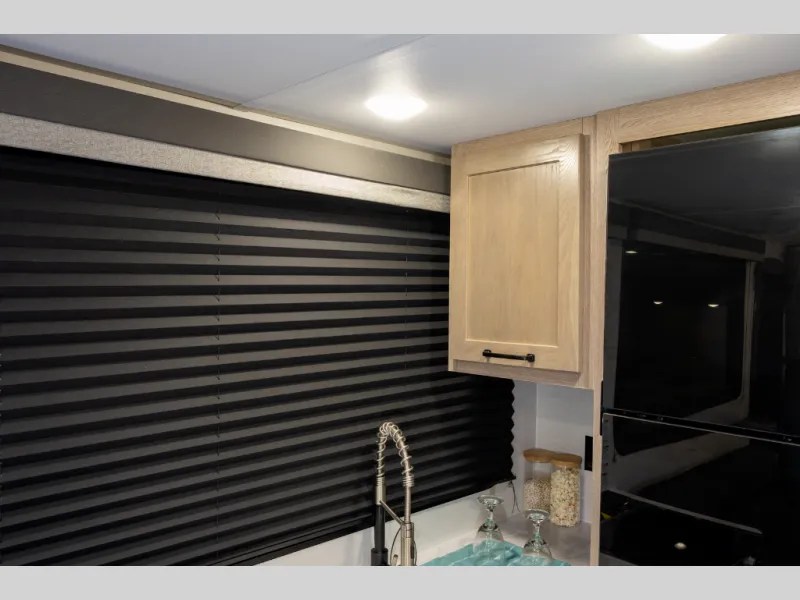 2025 Gulf Stream RV Ameri-Lite Ultra Lite 228SB - Photo 4