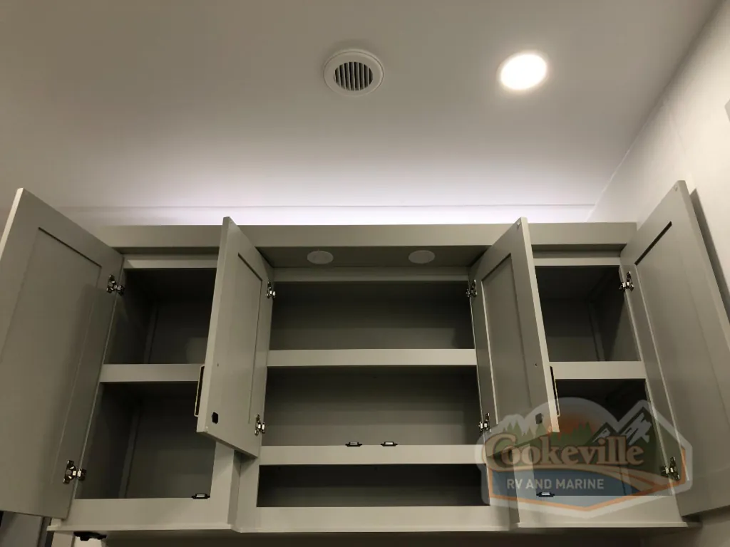 2026 Brinkley Model G 4100, Photos photo 11