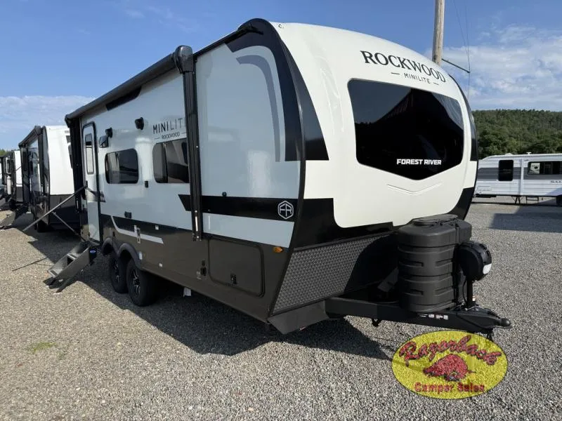 2026 Forest River Rockwood Mini Lite 2109S - Photo 2