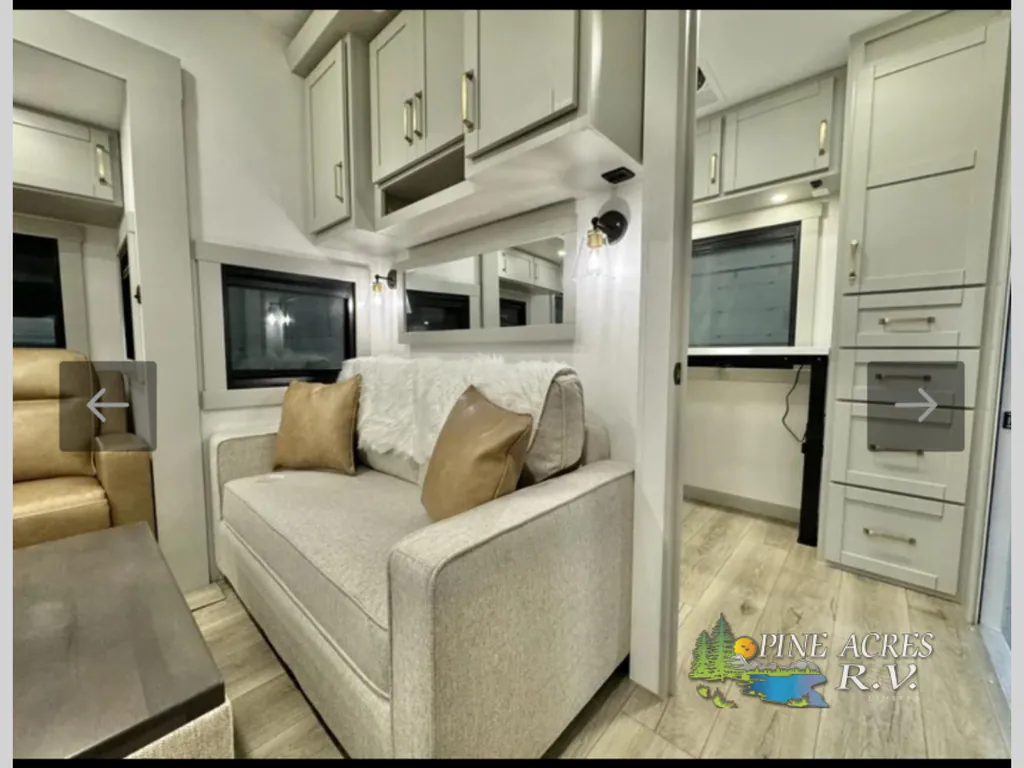 2026 Brinkley Model Z 3515, Photos photo 15