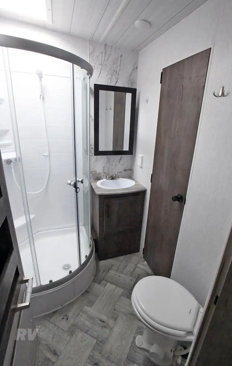 2022 Forest River Stealth FQ2715G, Photos photo 20