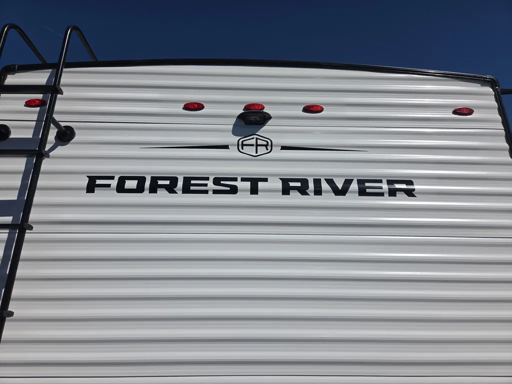 2027 Forest River Puma 31FKRK, Photos photo 12