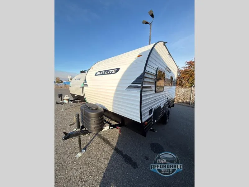 2026 Sunset Park RV Sun Lite 16BH - Photo 4