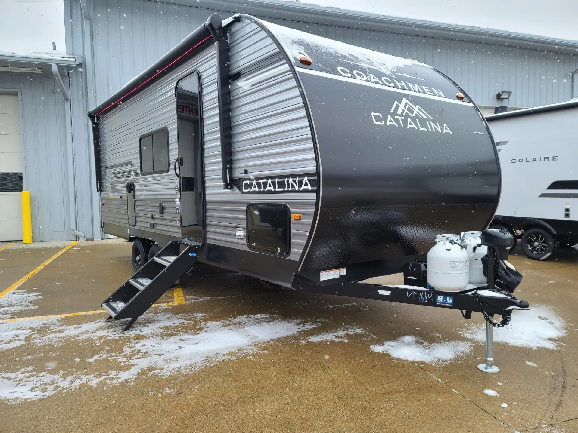 2026 Coachmen Catalina Summit Series 8 221MKE - Photo 2