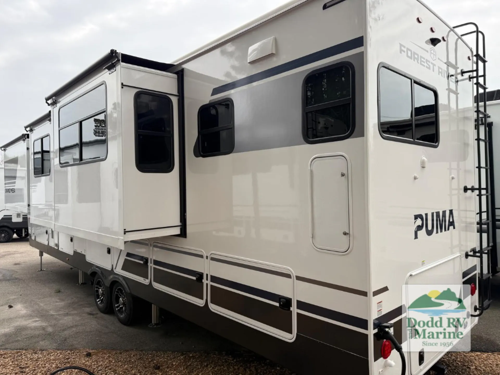 2026 Forest River Puma Grand Mesa 394RKL - Photo 4