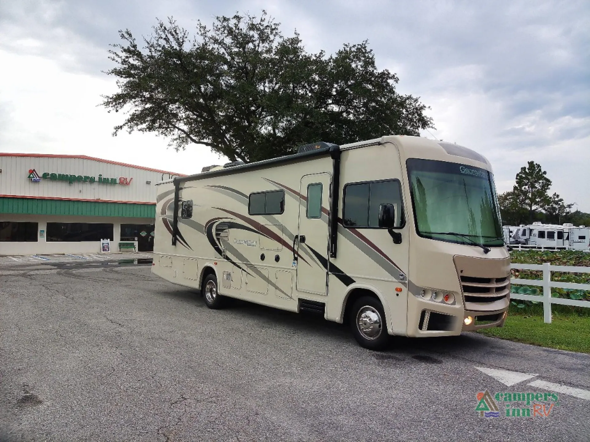 2019 Forest River Georgetown 3 Series GT3 30X3 - Photo 2