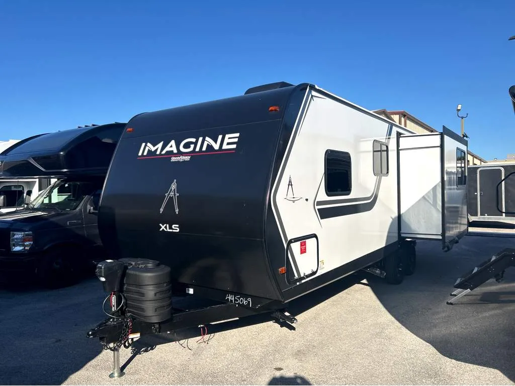 2026 Grand Design Imagine XLS 25RLE - Photo 3